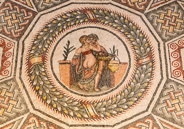 The Beautiful, Magnetic World of Ancient Roman Mosaics